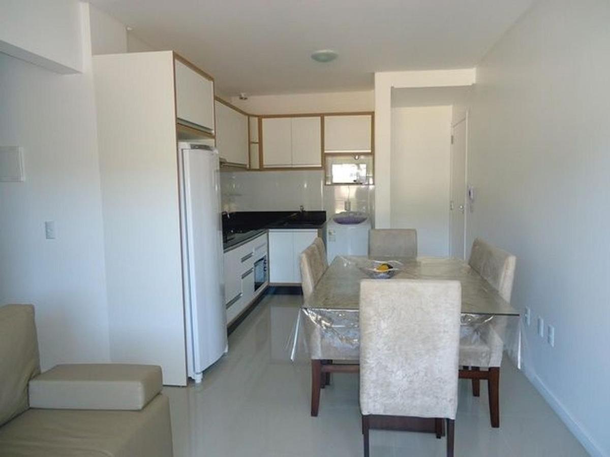 Res. Antonio Pinheiro. Apartamento Com 2 Dormitorios. ボンビーニャス エクステリア 写真