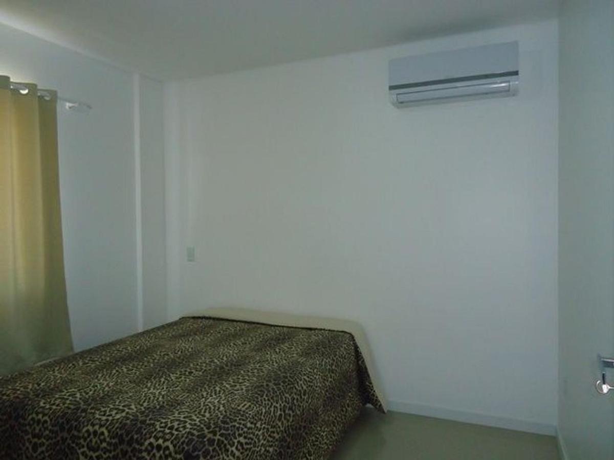 Res. Antonio Pinheiro. Apartamento Com 2 Dormitorios. ボンビーニャス エクステリア 写真